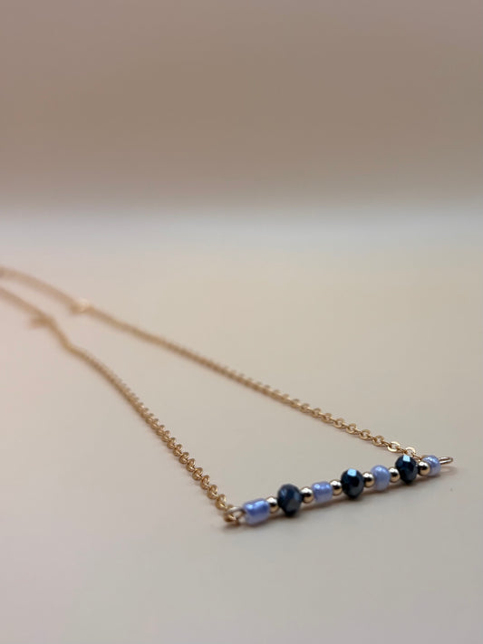 Dusk Bar Necklace